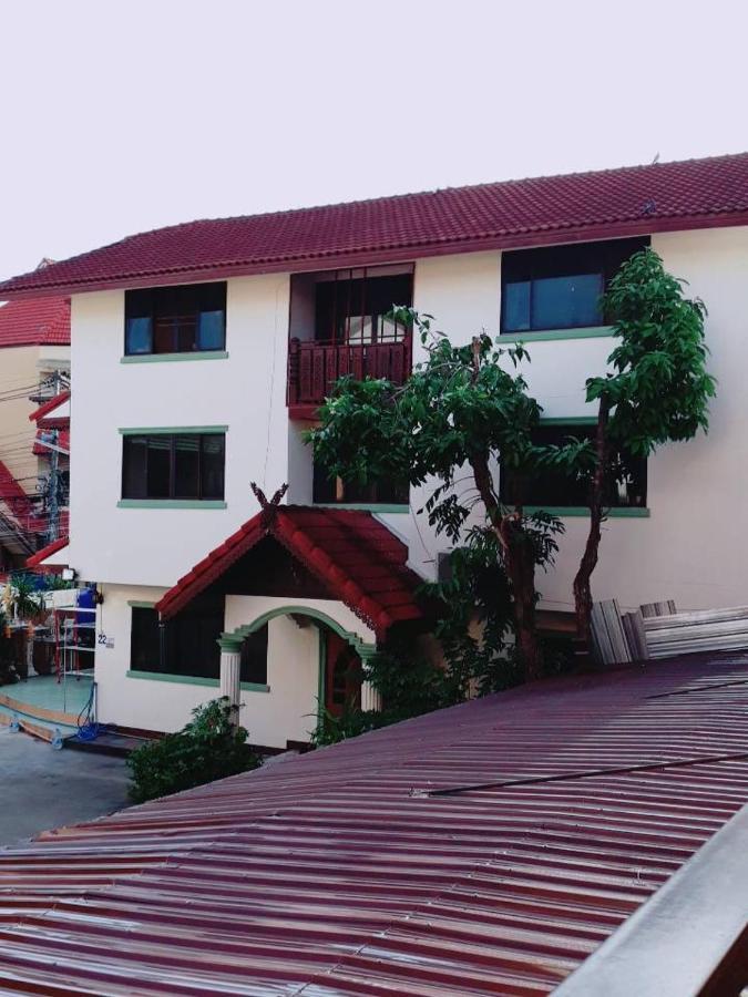 A.N. House Hotel Chiang Mai Bagian luar foto